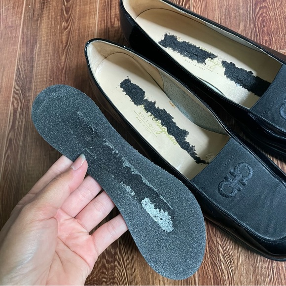 Salvatore Ferragamo women’s loafers size 8 1/2 black, vintage (8.5) - Picture 6 of 6